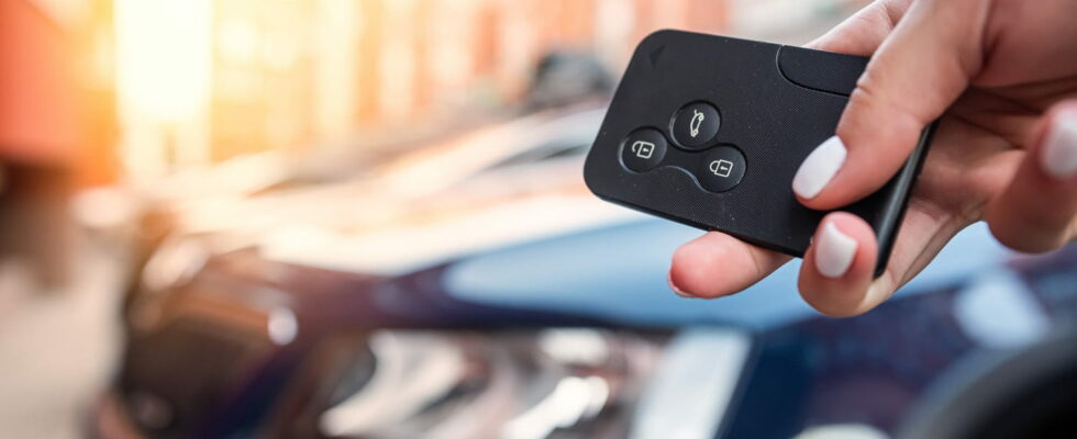 Your car key hides a very useful element if the