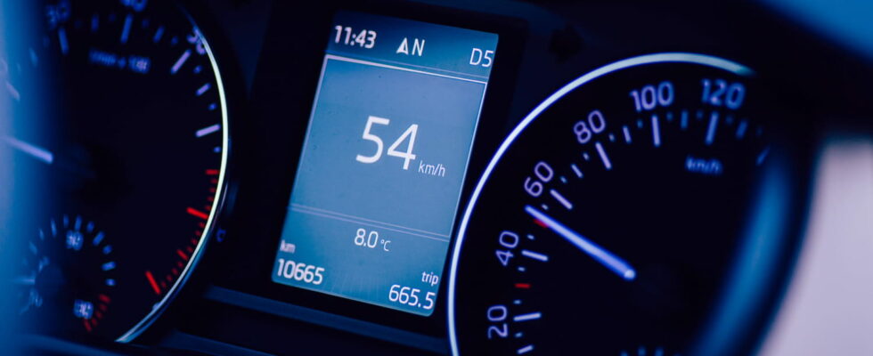 Your cars thermometer is fooling you it can put you