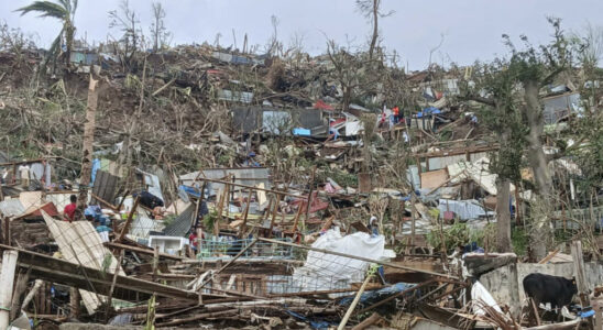 the passage of Cyclone Chido certainly caused several hundred deaths