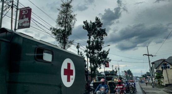 three thousand displaced children celebrate Christmas in the fighting ravaged east