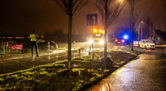 112 news car in De Sloot in Soest Fire