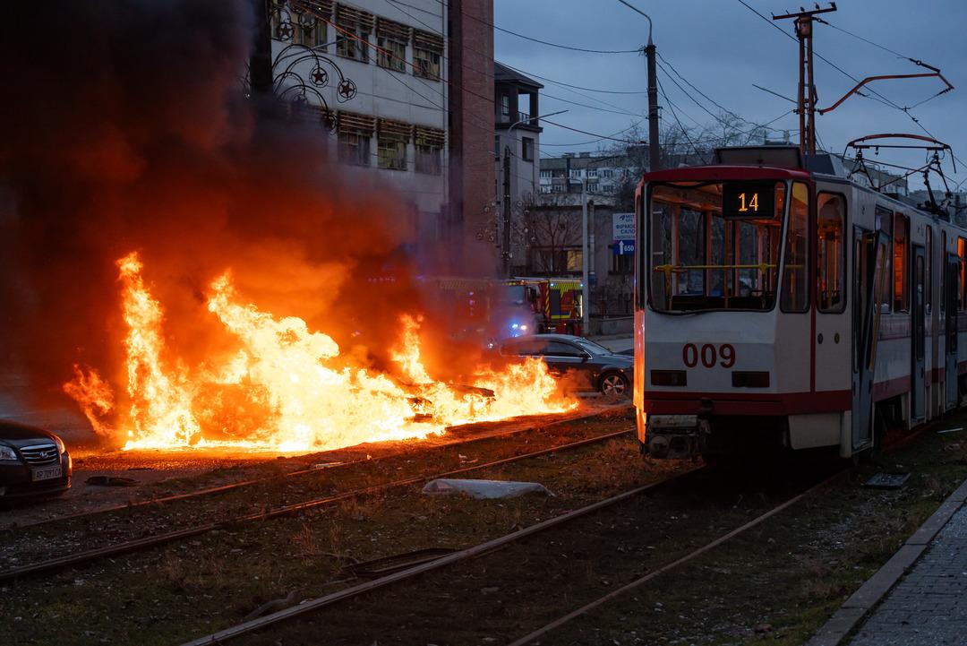 AA-20250108-36694239-36694219-UKRAINE_RUSSYAIN_ZAPORIJYAYA_ATTACK_13_KISI_OLDU_30_KISI_YARALANDI