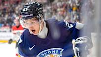 Aftonbladet Oliver Kapanen was injured in the Swedish hockey league