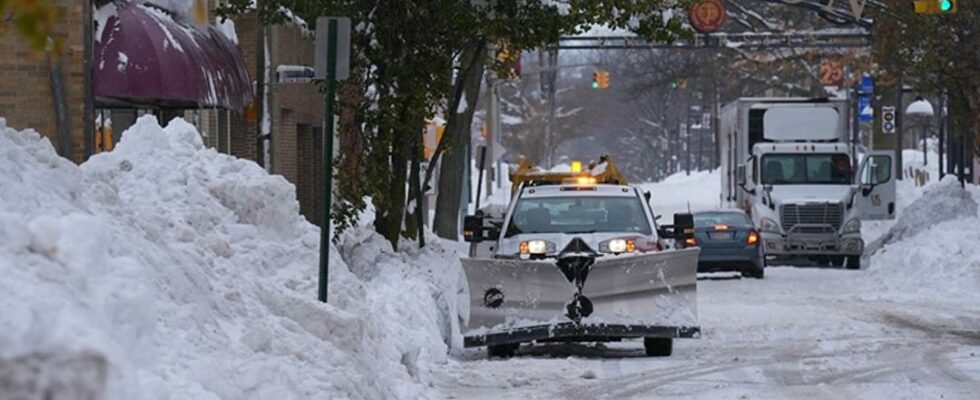 Authorities announced it by saying The heaviest snowfall in the