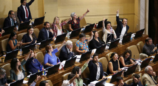 Chile adopts a historic pension reform