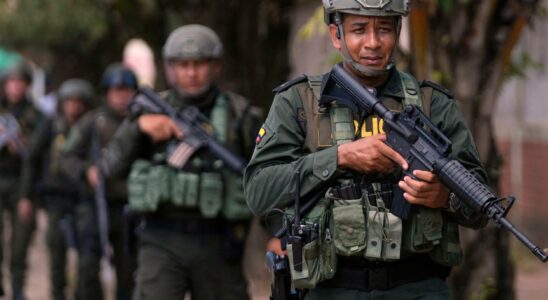 Colombia begins offensive against guerrilla groups