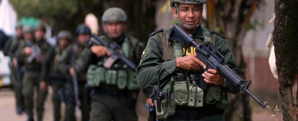 Colombia begins offensive against guerrilla groups