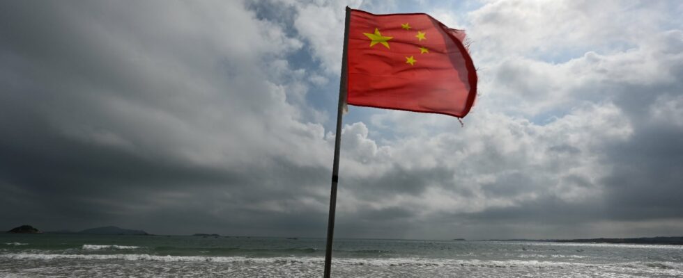 D Day an inspiration for China Beijings new plan to invade