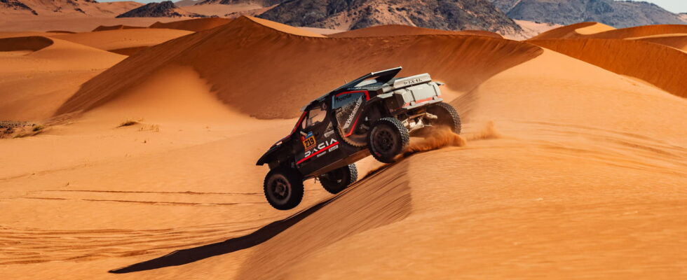 Dakar 2025 Loeb limits the damage who are the leaders