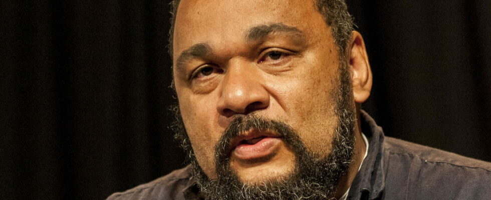 Dieudonne present at the tribute ceremony to Le Pen Already