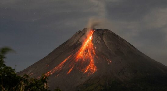 EXPLOSION IN THE SEMERU VIARD IN INDONESIA World News