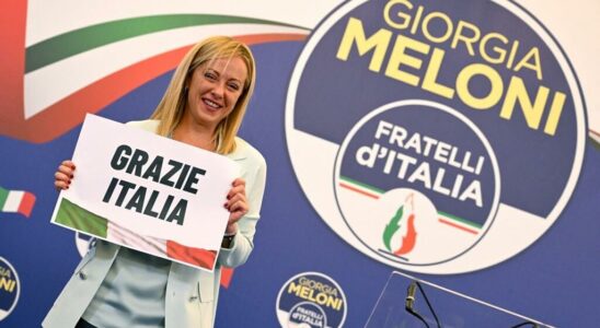 Giorgia Meloni rules out removing the tricolor flame from the