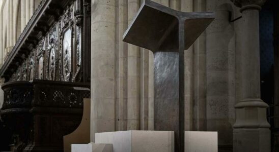 Guillaume Bardet and the liturgical furniture of Notre Dame de Paris