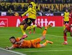 Hradecky and Leverkusen caused Dortmund their first home defeat