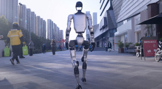 Humanoid robot Unitree G1 now walks much more comfortably Video