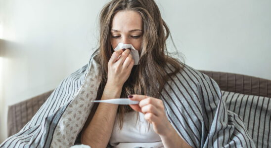 Influenza B symptoms contagion stronger than influenza A