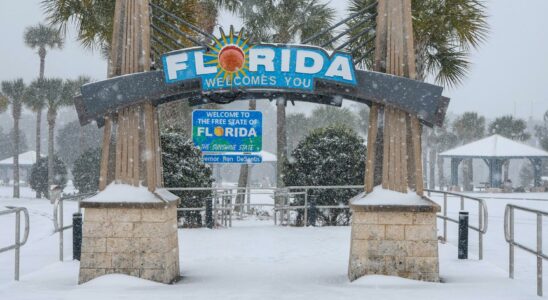 Record amount of snow over Florida