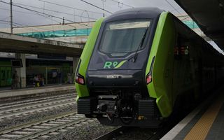 Regional Trenitalia one hundred new trains in 2025 investment of