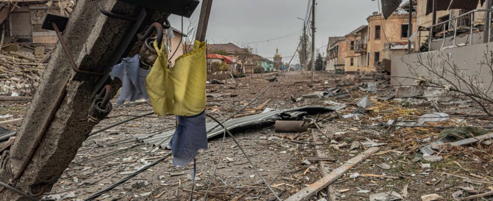 Russia claims control of important small town