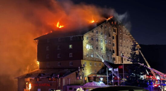 Some threw themselves into the void… Hotel fire in Turkiye