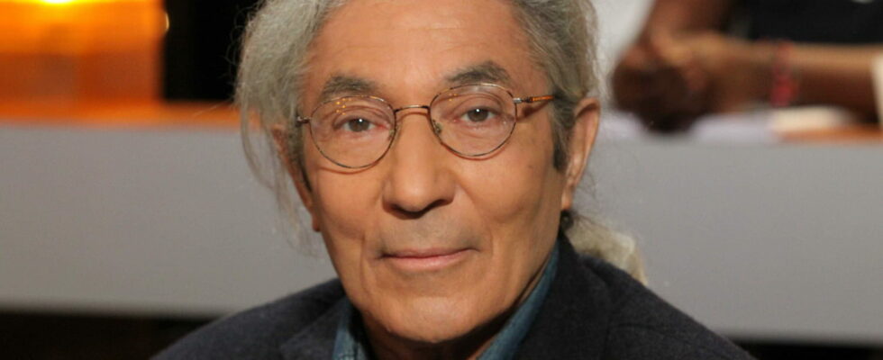 The state of health of the writer Boualem Sansal questions