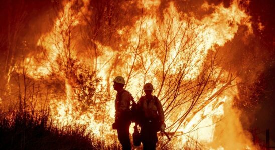 United States around ten deaths the most violent fires in