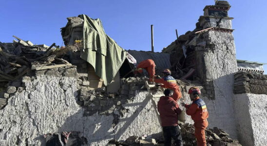 at least 53 dead in Tibet after violent tremors