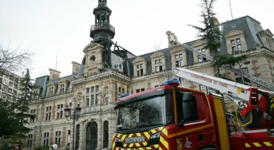 the town hall of the 12th arrondissement hit by a