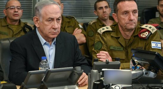 this resignation at the head of the IDF which weakens