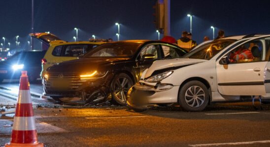 112 news collision between two cars on A2 Wounded