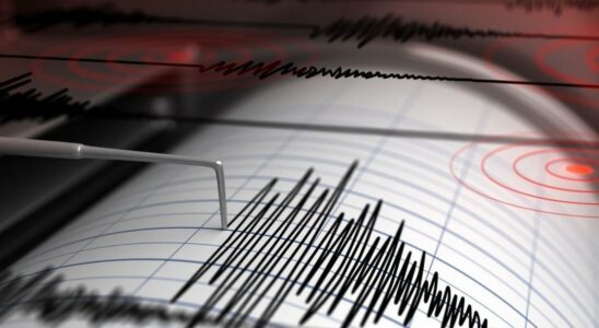 54 magnitude earthquake occurred in Iran Teams sent to the