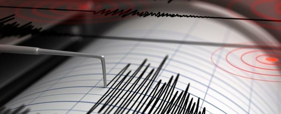 54 magnitude earthquake occurred in Iran Teams sent to the