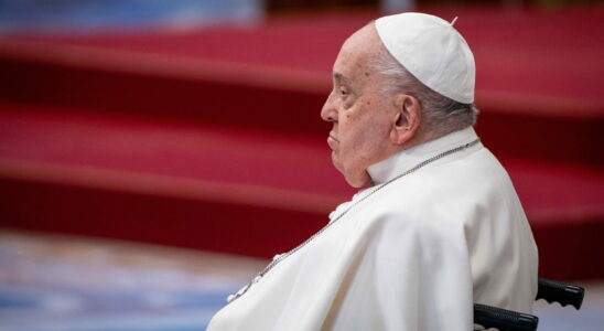 A resignation of Pope Francis very weakened is now an