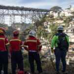 An accident like a massacre in Guatemala Passenger bus flew