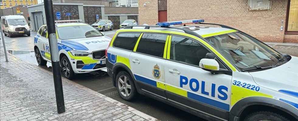 Armed attack on school in Sweden There are many wounded