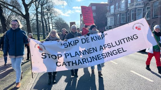 Demonstration against the end of Utrechtse Catharijnesingel Skip de Knip