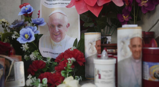 Denied around the renunciation of Pope Francis always hospitalized in