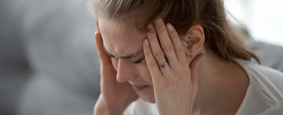 Do headaches trigger suicide 25 years of work responded