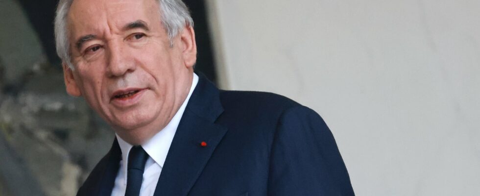 Francois Bayrou says that the Jospin government was aware of