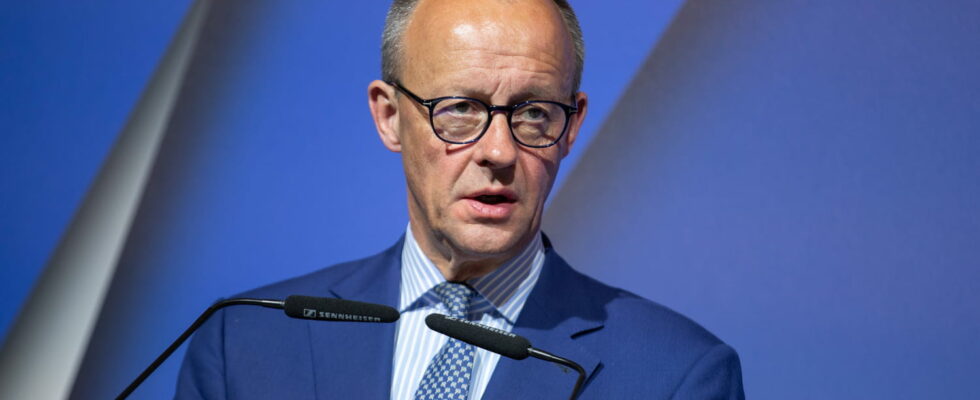 Friedrich Merz probable future chancellor warns France and Europe on