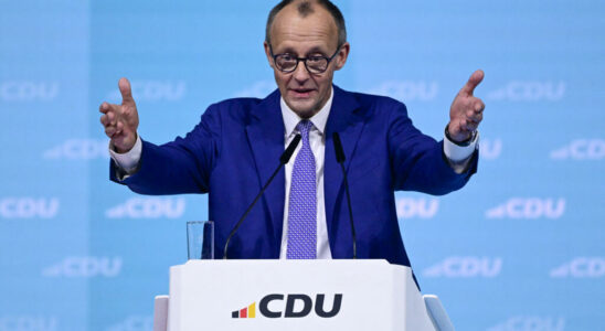 German legislative elections the perilous strategy of the favorite of