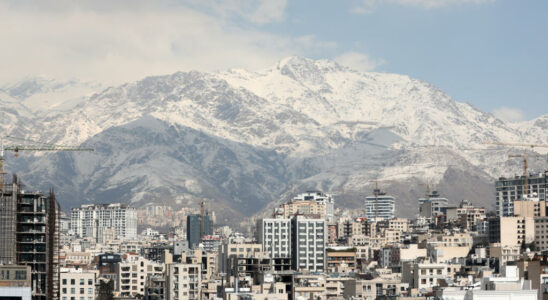 Iran new closures from public places in front of electricity