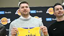 La Lakers introduced Luka Doncic who recovered from shock