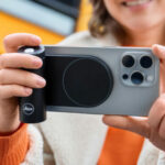 Leica prepared a 329 camera apparatus for iPhones