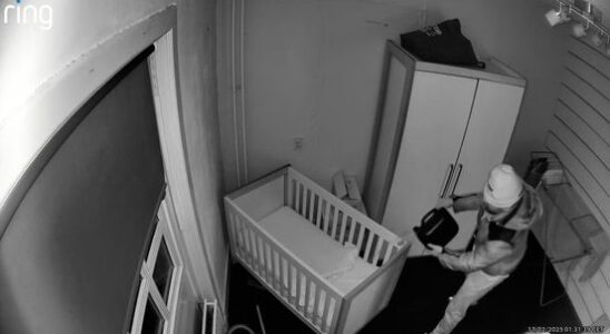 Man pours JerryCan empty into baby bed images arson soest