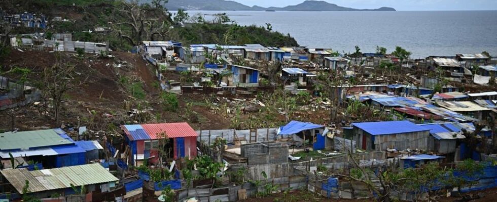 Mayotte restrict the law of the soil for what effects