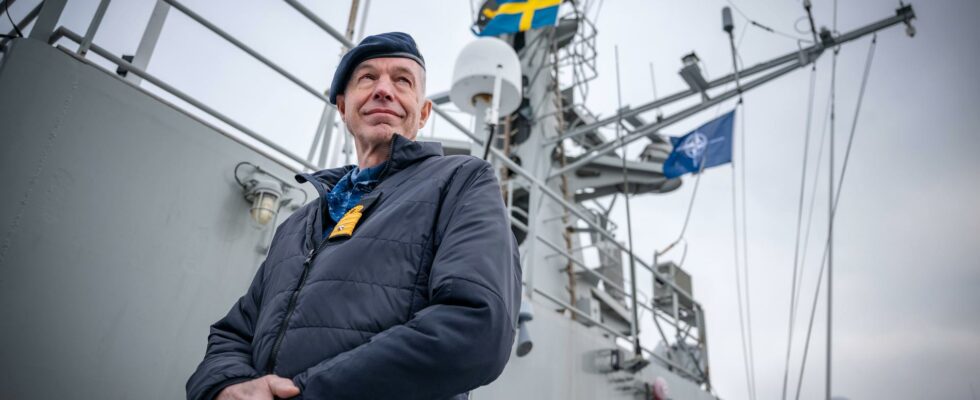 NATO manager praises Sweden after cable break