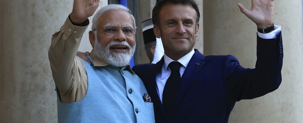 Narendra Modi in Paris IA Rafale and Route des spices