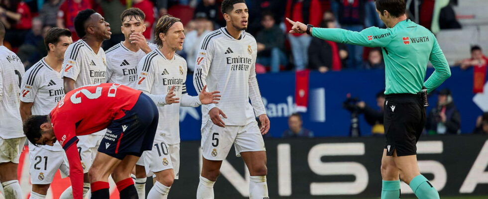 OSASUNA Real Madrid In a tense match the Merengues