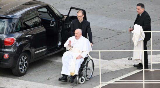 Pope Francis hospitalized in Rome for bronchitis